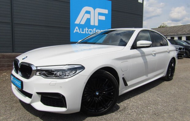 BMW 530i